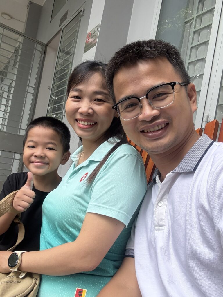 Lê Tấn Đào cùng gia đình